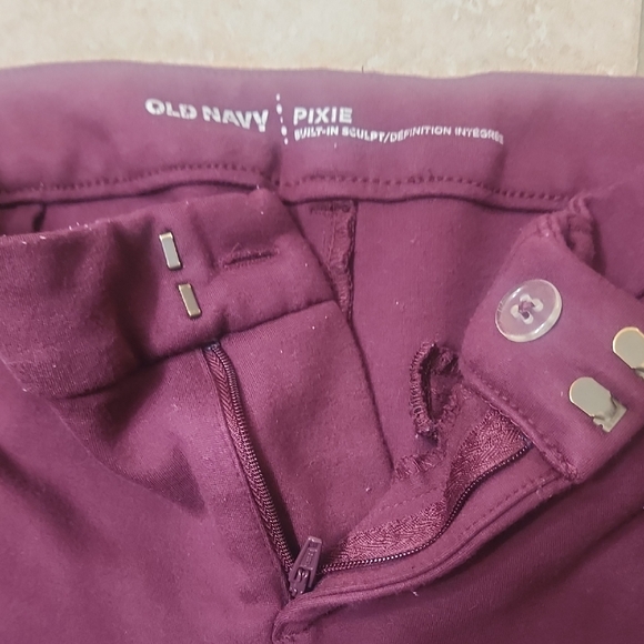 Old Navy Deep Red Pixie Pants - Picture 2 of 4